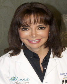 Dr. Patricia  Yugueros Plastic Surgeon 