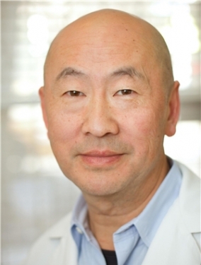 Dr. Thomas Chang