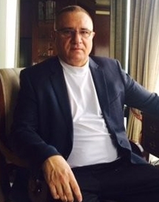 Dr. Vince Popesco