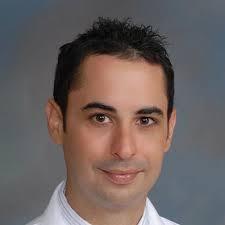 Carlos R Medina