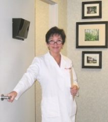 Dr. Diana Elias