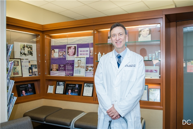 Photo of Dr. Jordan Zuckerman