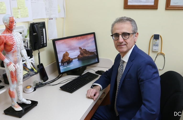 Photo of Dr. Robert Malakov
